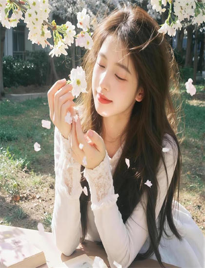 【影视观察】《硬糖少女BONUS周年季》的技术成就与创新突破 资深影评人解读的专业分析