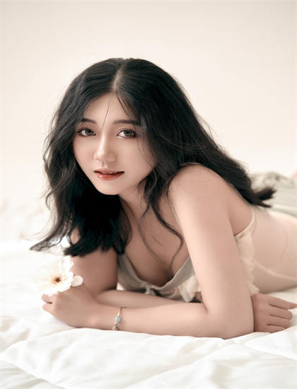 《娜娜酱的日常小视频》现实意义探讨大师级的：社会影响与现实关联分析